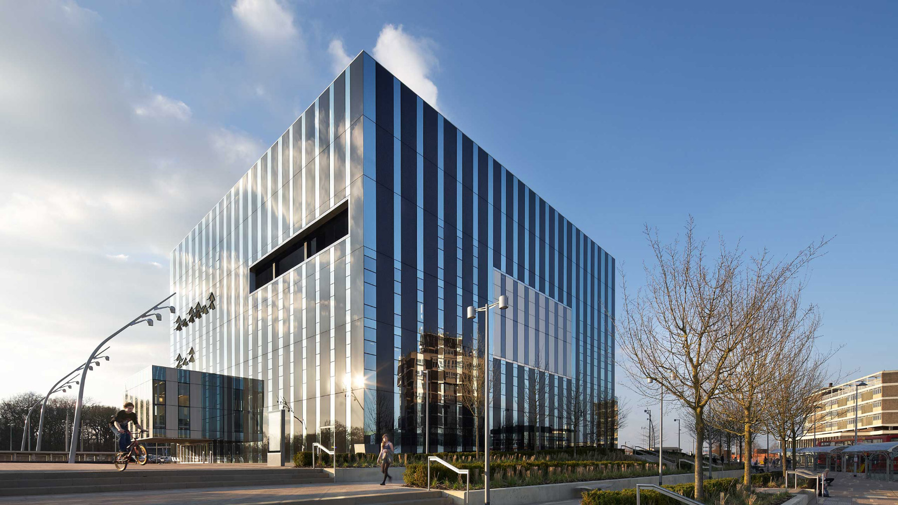 Corby Cube